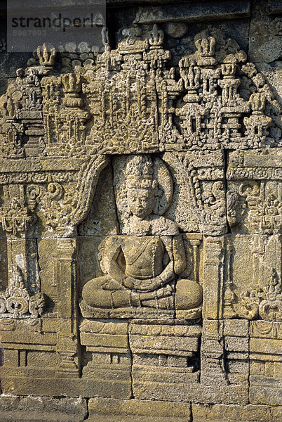 Detail der Fries Carven  buddhistische Tempel Borobudur  UNESCO Weltkulturerbe  Java  Indonesien  Südostasien  Asien