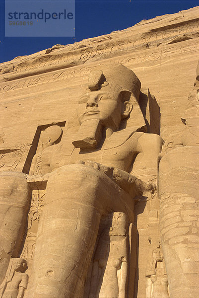 Tempel von Re-Herakhte für den Pharao Ramses II (der große)  verschoben  wenn hohe Assuan-Staudamm gebaut  UNESCO Weltkulturerbe  Abu Simbel  Ägypten  Nordafrika  Afrika