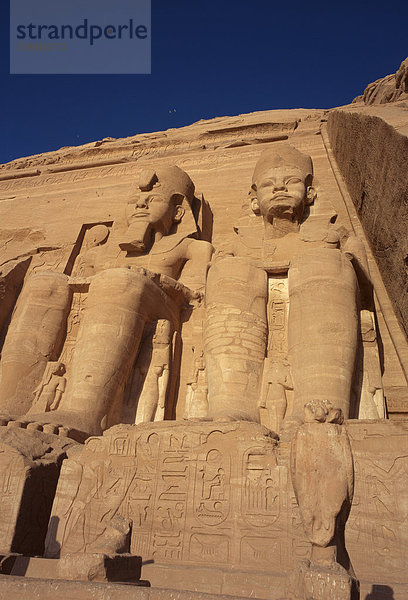 Tempel von Re-Herakhte für Pharao Ramses II  verschoben  wenn hohe Assuan-Staudamm gebaut  UNESCO Weltkulturerbe  Abu Simbel  Nubien  Ägypten  Nordafrika  Afrika