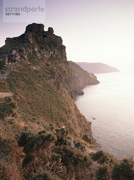 Castle Rock  in der Nähe von Lynton  Devon  England  Vereinigtes Königreich  Europa