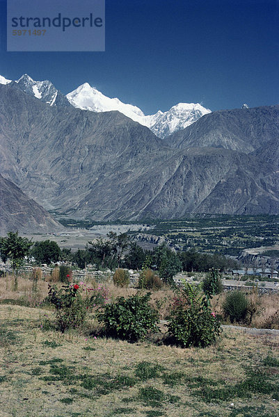 Schnee bedeckten Rakaposhi Berg in den Karakorams  aus Gilgit  Pakistan  Asien