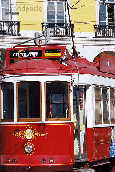 Electrico (elektrische Straßenbahn)  Lissabon  Portugal  Europa
