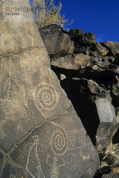 Petroglyphen  Santa Fe County  New Mexico  Vereinigte Staaten von Amerika  Nordamerika