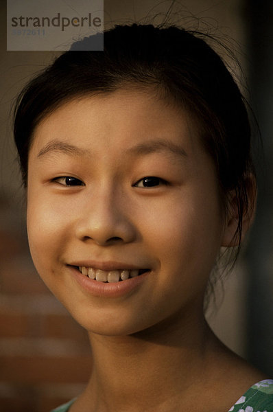 Porträt einer Chines Mädchen  Shanghai  China  Asien