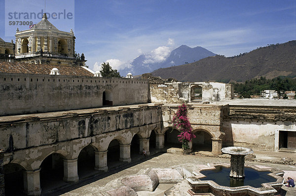 La Merced Kirche und Kloster  1749 bis 1767 AD  Antigua  UNESCO World Heritage Site  Guatemala  Zentralamerika