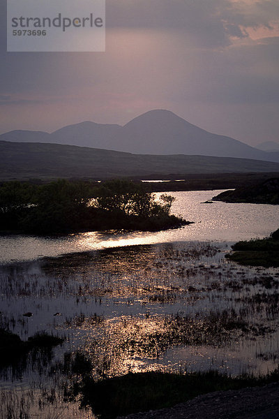 Caillich und die Cuillin Hills Region Hintergrund  Isle Of Skye  Highland  Schottland  Vereinigtes Königreich  Europa