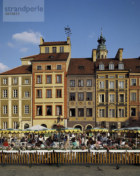 Starezawasto (Old Town) mit Cafés  Warschau  Polen  Europa