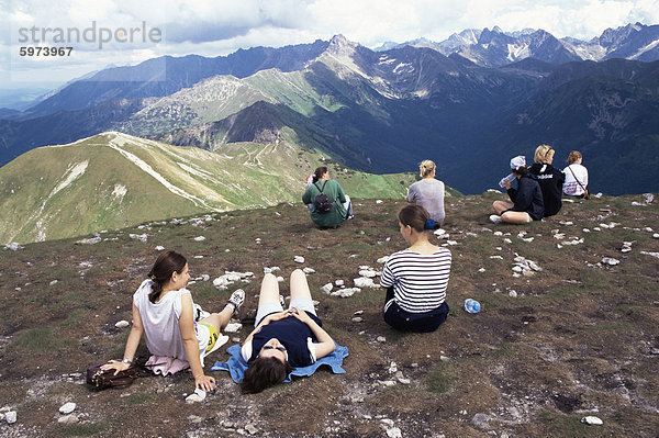 Ruht auf Syrmesh  Kaczniak  Tatra-Gebirge  Makopolska  Polen  Europa