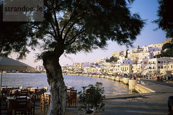 Der Hafen  Insel Naxos  Kykladen  Griechenland  Europa