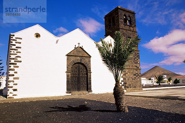 Kirche von Nuestra Senora De La Candelaria  La Oliva  Fuerteventura  Kanarische Inseln  Spanien  Europa