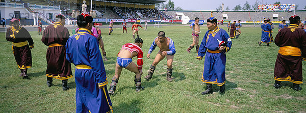 Ringen  Turnier  Naadam Festival  Tov Provinz  Mongolei  Zentralasien  Asien