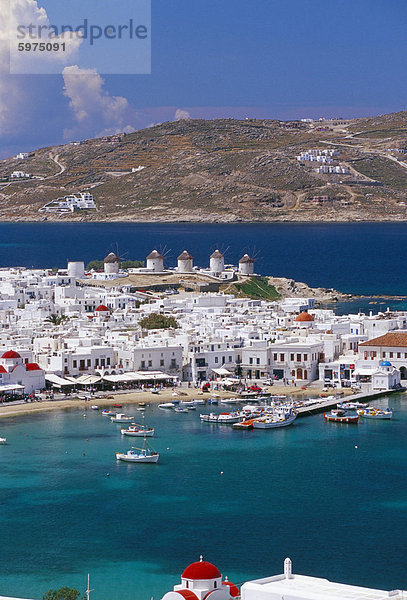 Luftbild von Mykonos (Hora) und Hafen  Mykonos (Mikonos)  Cyclades Inseln  Griechenland  Mittelmeer  Europa