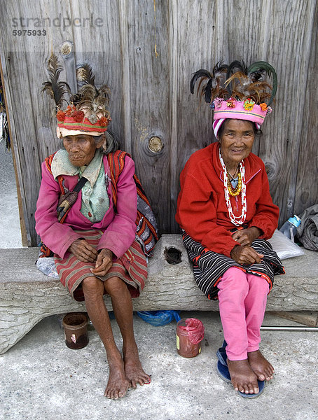 Ifugao Frauen in traditioneller Kleidung  Banaue  Cordillera  Luzon  Philippinen  Südostasien  Asien