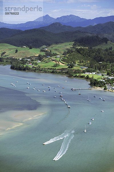 Luftbild von Tairua Harbour  Ostküste  Coromandel Halbinsel  South Auckland  Nordinsel  Neuseeland  Pazifik