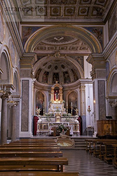 Basilika di Sant Antonino Abate Interieur  Sorrent  Kampanien  Italien  Europa