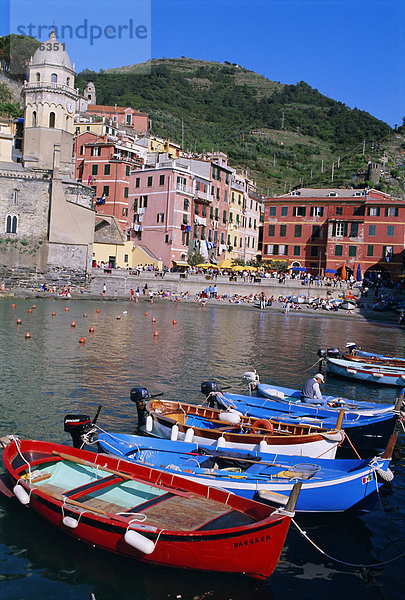 Vernazza  cinqueterre  Weltkulturerbe der UNESCO  italienische Riviera  Ligurien  Italien  Europa