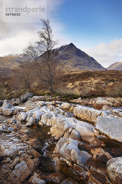 Fluss Coupall in Glen Coe (Glencoe)  Hochlandregion  Schottland  Vereinigtes Königreich  Europa