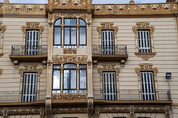 Moderne (Jugendstil) Gebäude  Juan Carlos I Avenue  Melilla  Spanien  Spanish in Nordafrika  Afrika