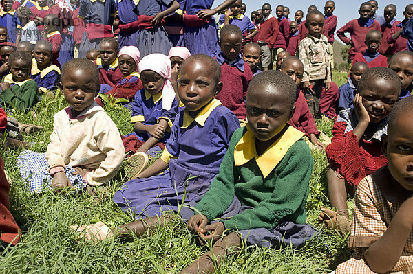 Schulkinder  Ndogo Grundschule  Gilgil District  Rift Valley in Kenia  Ostafrika  Afrika