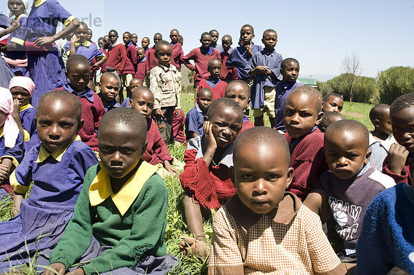 Schulkinder  Ndogo Grundschule  Gilgil District  Rift Valley in Kenia  Ostafrika  Afrika