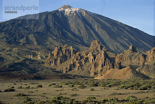 Mount Teide und Las Rochas  Teneriffa  Kanarische Inseln  Spanien  Europa