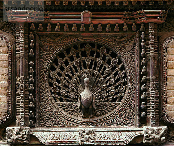 Peacock Fenster am Basantapur Turm  königlichen Palast von Kathmandu  Nepal  Asien