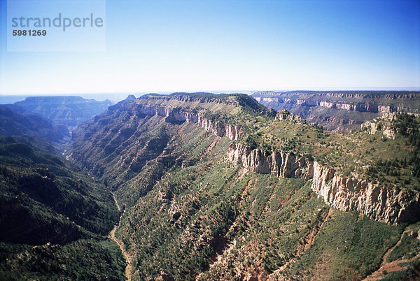 Grand Canyon  von Hubschrauber  UNESCO World Heritage Site  Arizona  Vereinigte Staaten  Nordamerika
