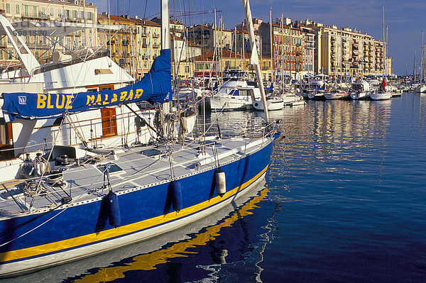 Port  Nizza  Alpes Maritimes  Cote d ' Azur  Côte d ' Azur  Provence  Frankreich  Mediterranean  Europa