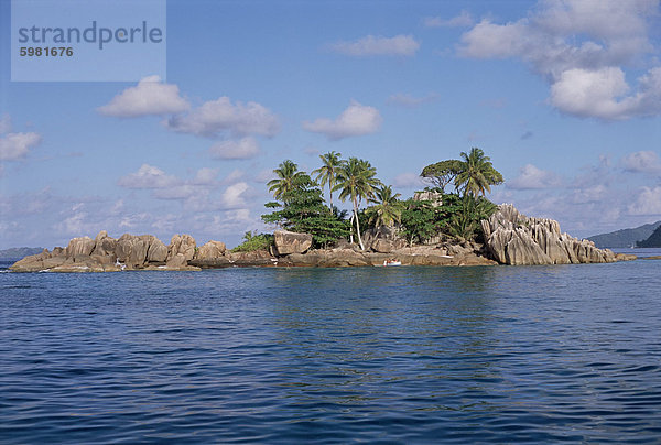 Krasnogorskij Saint Pierre (St. Pierre Ilet)  Anse Volbert  Insel Praslin  Seychellen  Indischer Ozean  Afrika