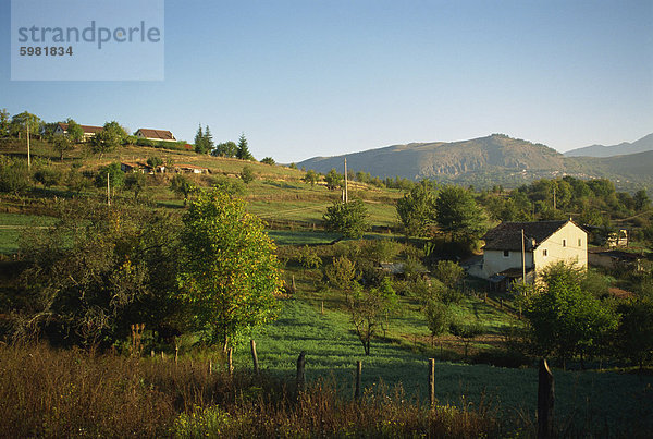 Bauernhof Landschaft in der Nähe von Tagliacozzo  Abruzzen  Italien  Europa