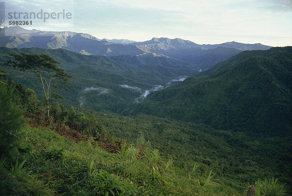 Landschaft  Irian Jaya  Indonesien  Südostasien  Asien