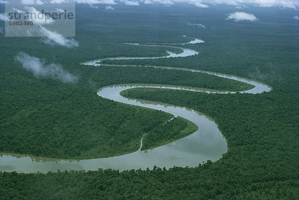 Gewundenen Fluss  Irian Jaya  Indonesien  Südostasien  Asien