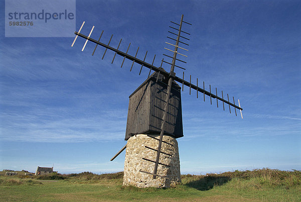 Karaes Windmühle  Ouessant Island  Finistere  Bretagne  Frankreich  Europa