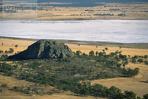 nahe Felsbrocken See Pazifischer Ozean Pazifik Stiller Ozean Großer Ozean Berg Victoria Australien Speisesalz Salz