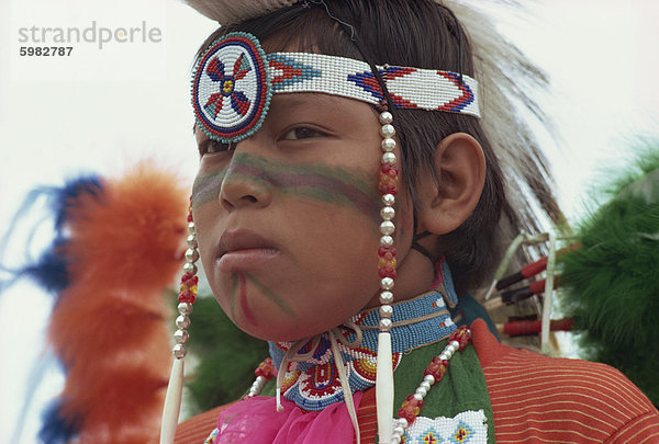 Crow indischen Jungen  New Mexico  Vereinigte Staaten von Amerika  Nordamerika