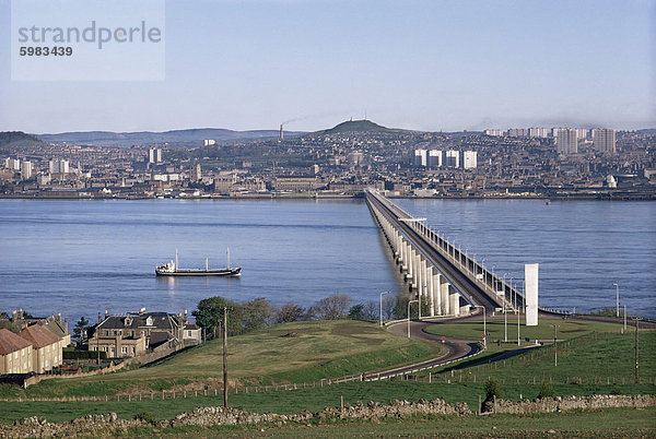 Die Tay Bridge  Dundee  Angus  Schottland  Vereinigtes Königreich  Europa
