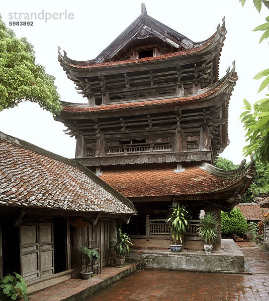 Glocke Turm  Chua Keo (als Quang-Tempel) in Thai Binh Provinz  Vietnam  Indochina  Südostasien  Asien