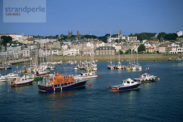 St. Peter Port  Guernsey  Kanalinseln  Großbritannien  Europa