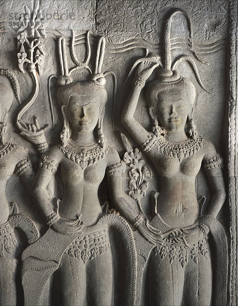 Detail der Befreiung Schnitzereien des 12. Jahrhunderts  Angkor Wat  Angkor  UNESCO Weltkulturerbe  Kambodscha  Indochina  Südostasien  Asien & # 10