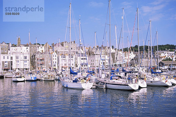 St. Peter Port  Guernsey  Kanalinseln  Großbritannien  Europa