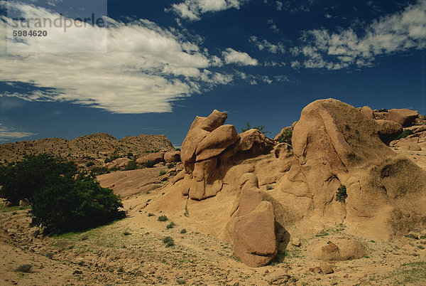 Landschaft nahe Tafraoute  Marokko  Nordafrika  Afrika