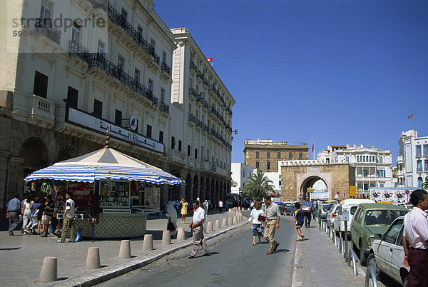 Die Avenue Bourguiba und der Place De La Victoire Ende  Tunis  Tunesien  Nordafrika  Afrika