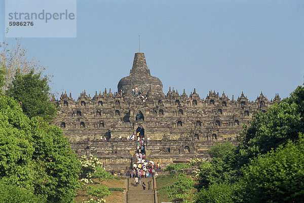 Buddhistische Tempel Borobudur  UNESCO Weltkulturerbe  Java  Indonesien  Südostasien  Asien