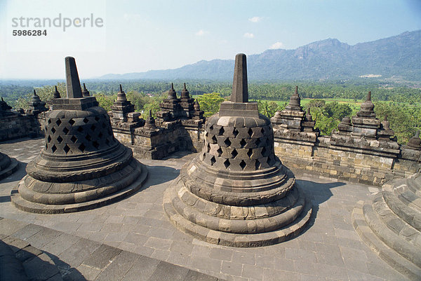 Buddhistische Tempel Borobudur  UNESCO Weltkulturerbe  Java  Indonesien  Südostasien  Asien