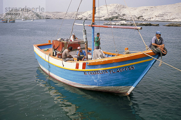 Fischerboot  Insel Lobos de Afeura  Peru  Südamerika