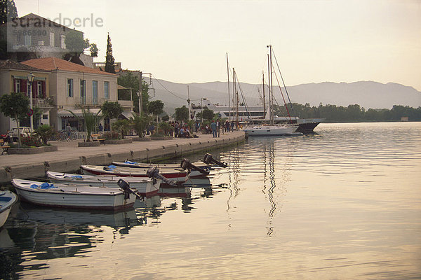 Poros  Saronische Inseln  griechische Inseln  Griechenland  Europa