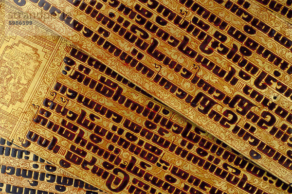 Nahaufnahme von buddhistischen Texten  Myanmar (Birma)  Asien