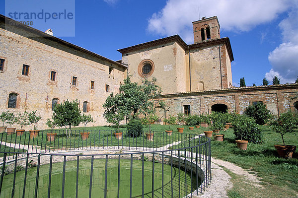 Sant in Camprena  ehemaliges Kloster  Standort für den Film der englische Patient  Toskana  Italien  Europa