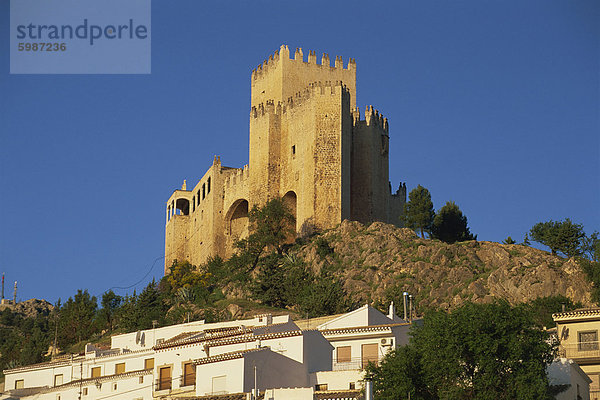 Europa über Gebäude Turm Dorf gekalkt Fajardo Puerto Rico Almeria Spanien