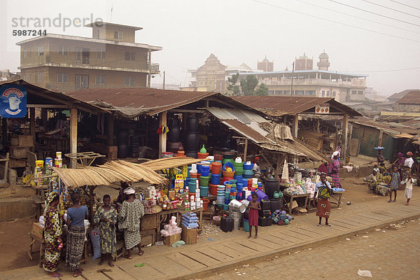 Straßenszene  Porto Novo  Benin  Westafrika  Afrika